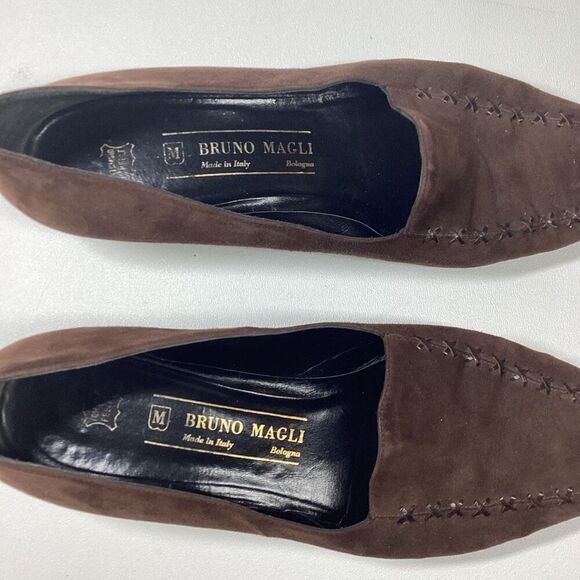 Bruno Magli‎ Suede low loafer in Brown - Picture 12 of 15